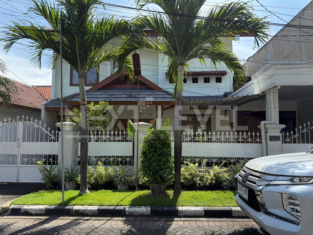 Dijual Rumah Di Gayungsari, Dekat Polda & Masjid Agung