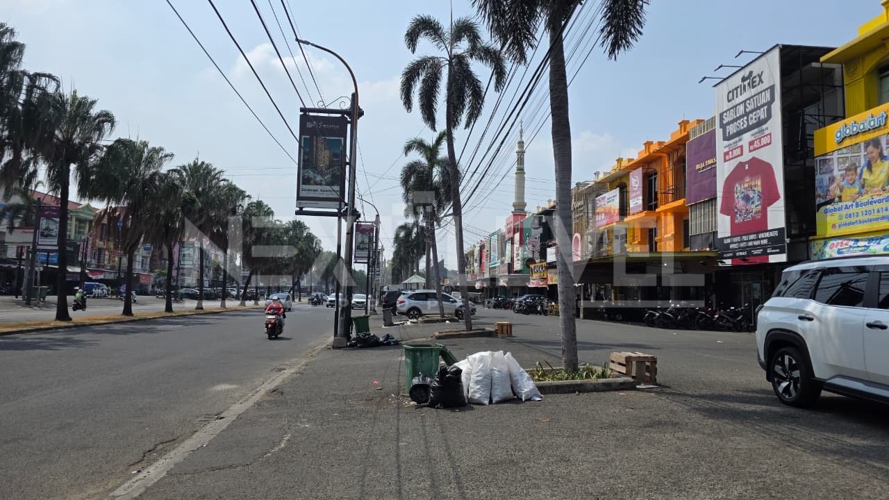 Disewakan ruko bulevar hijau kota harapan indah bekasi 