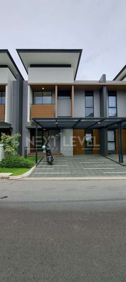 Rumah baru 3 kamar tidur di cluster Mulberry nya Summarecon Bekasi