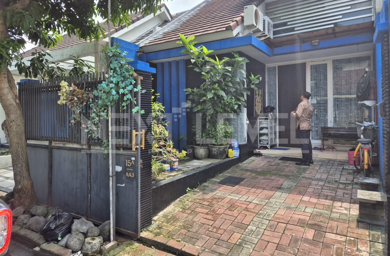 Lelang rumah di bukit Palma Surabaya barat