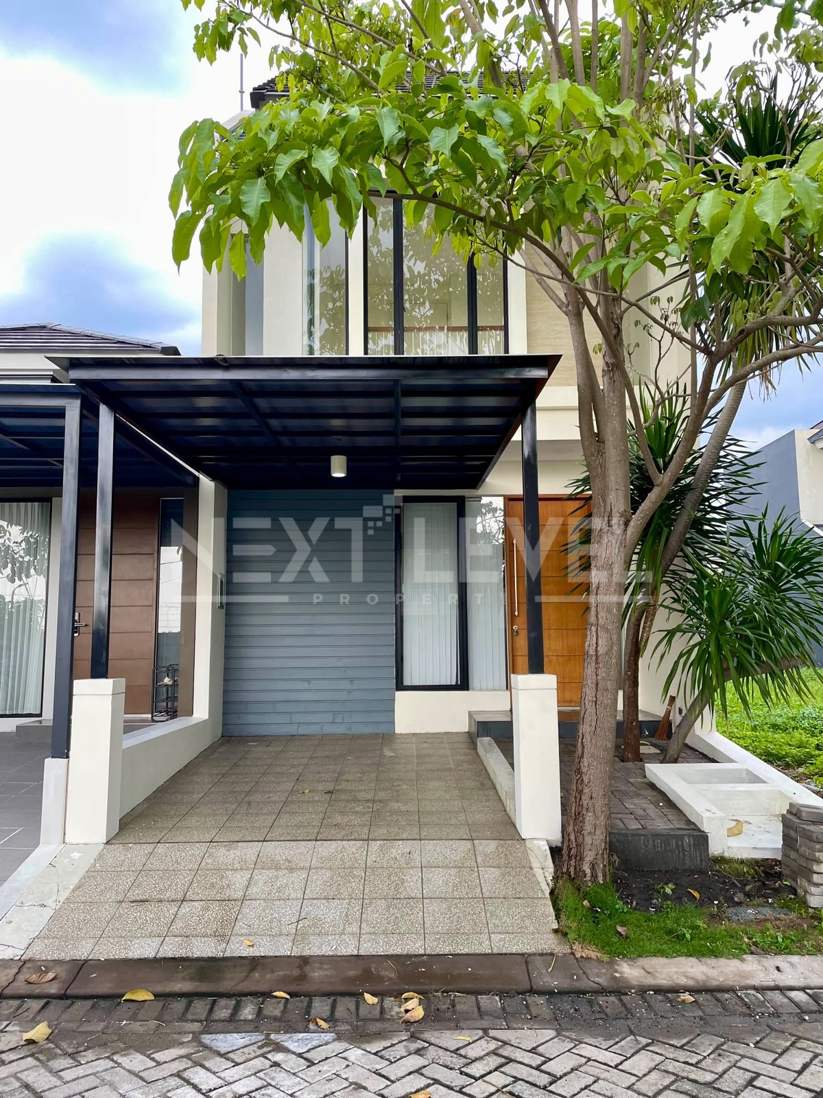 DIJUAL RUMAH BARU GRESS FULL RENOVASI 2 LANTAI NORTHWEST HILL