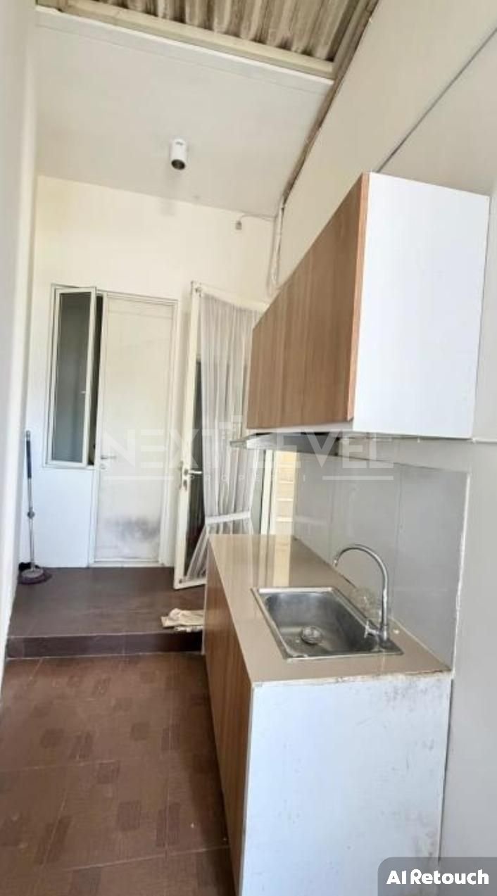 Dijual Rumah Cantik Hook Royal Residence Minimalis Strategis Siap Huni