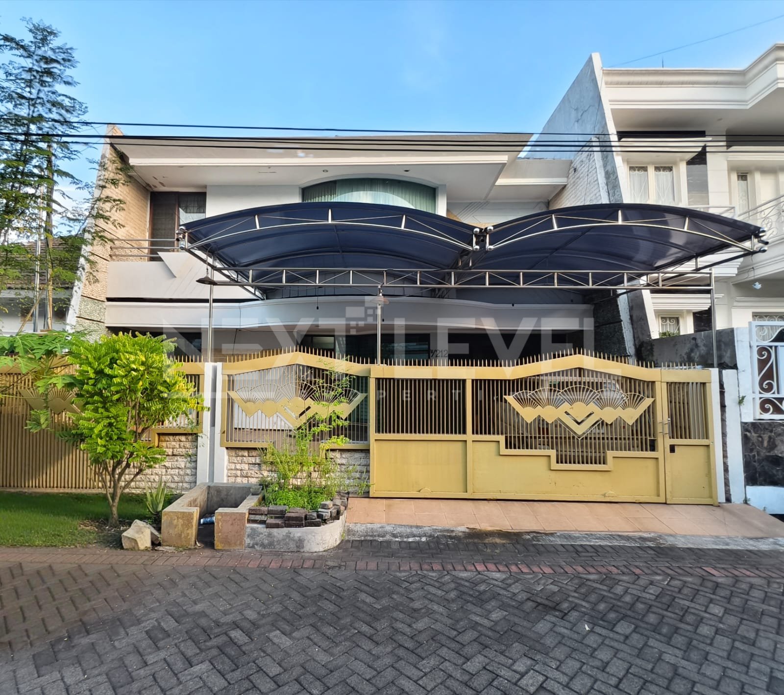DIJUAL RUMAH MANYAR KERTAADI MANYAR KERTOADI OWNER BU
