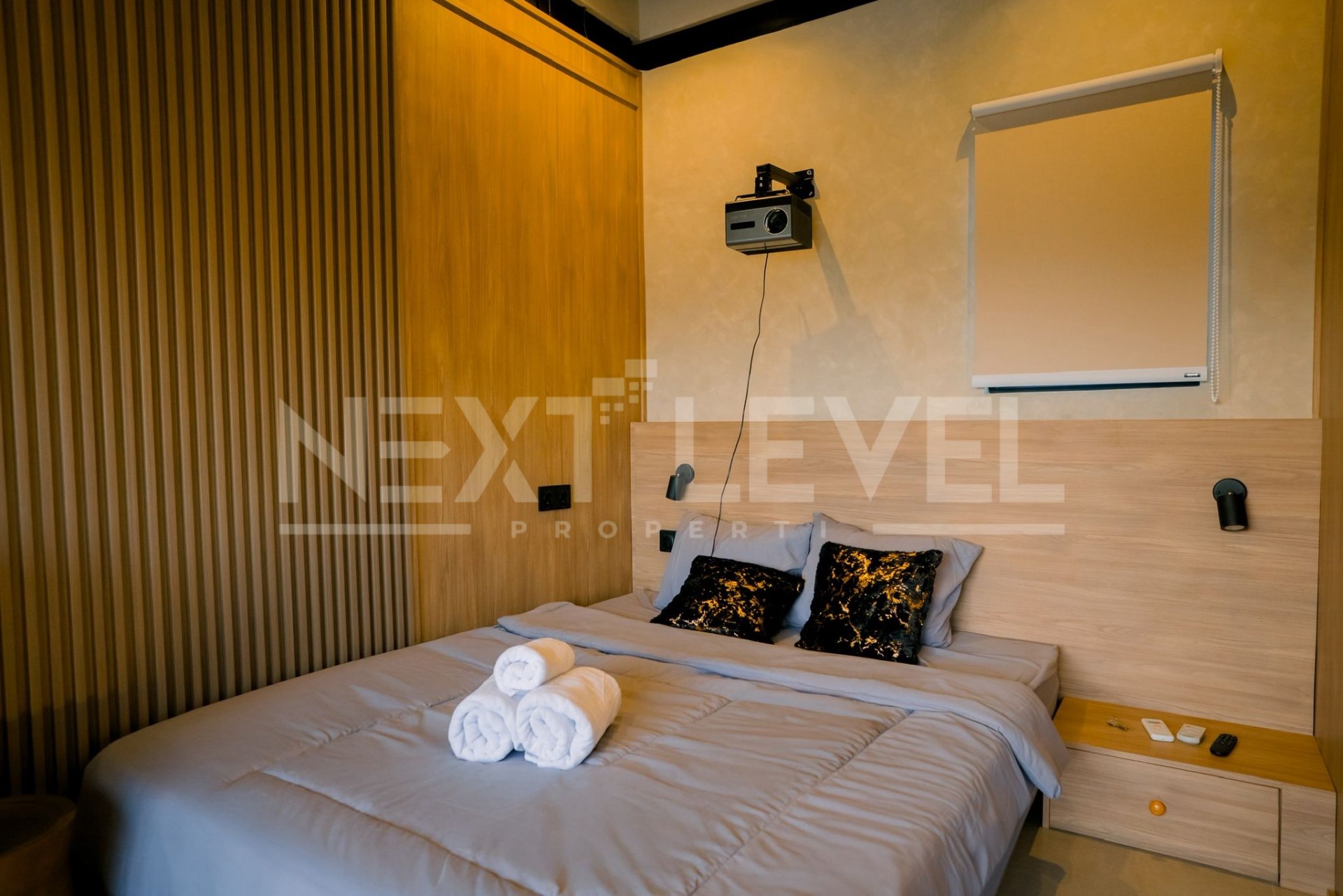 FOR SALE – MODERN TROPICAL LOFT IN BABAKAN, CANGGU