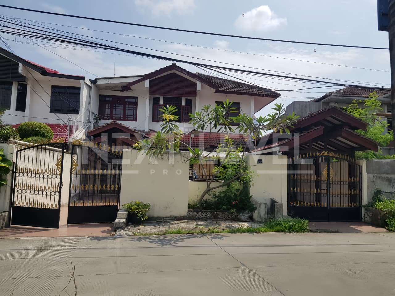 Dijual rumah 2 lantai di Jalan Garuda Selatan..Cakung..Jakarta Timur.