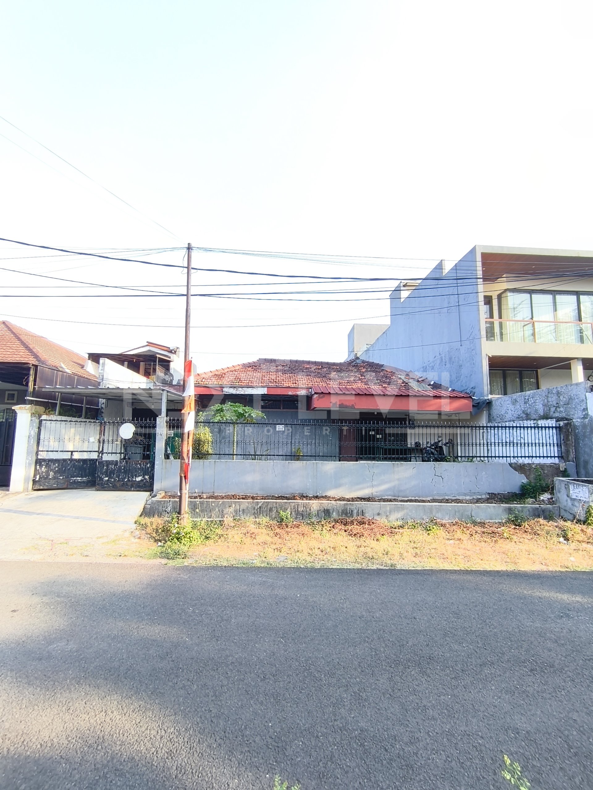 Rumah hitung tanah Kayu Putih