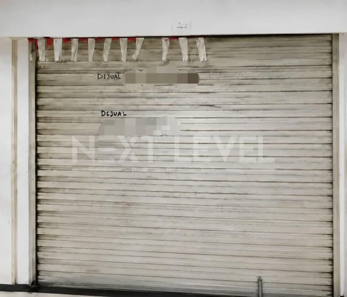 Dijual Stan/Toko/Tempat Usaha/Kios Setengah harga