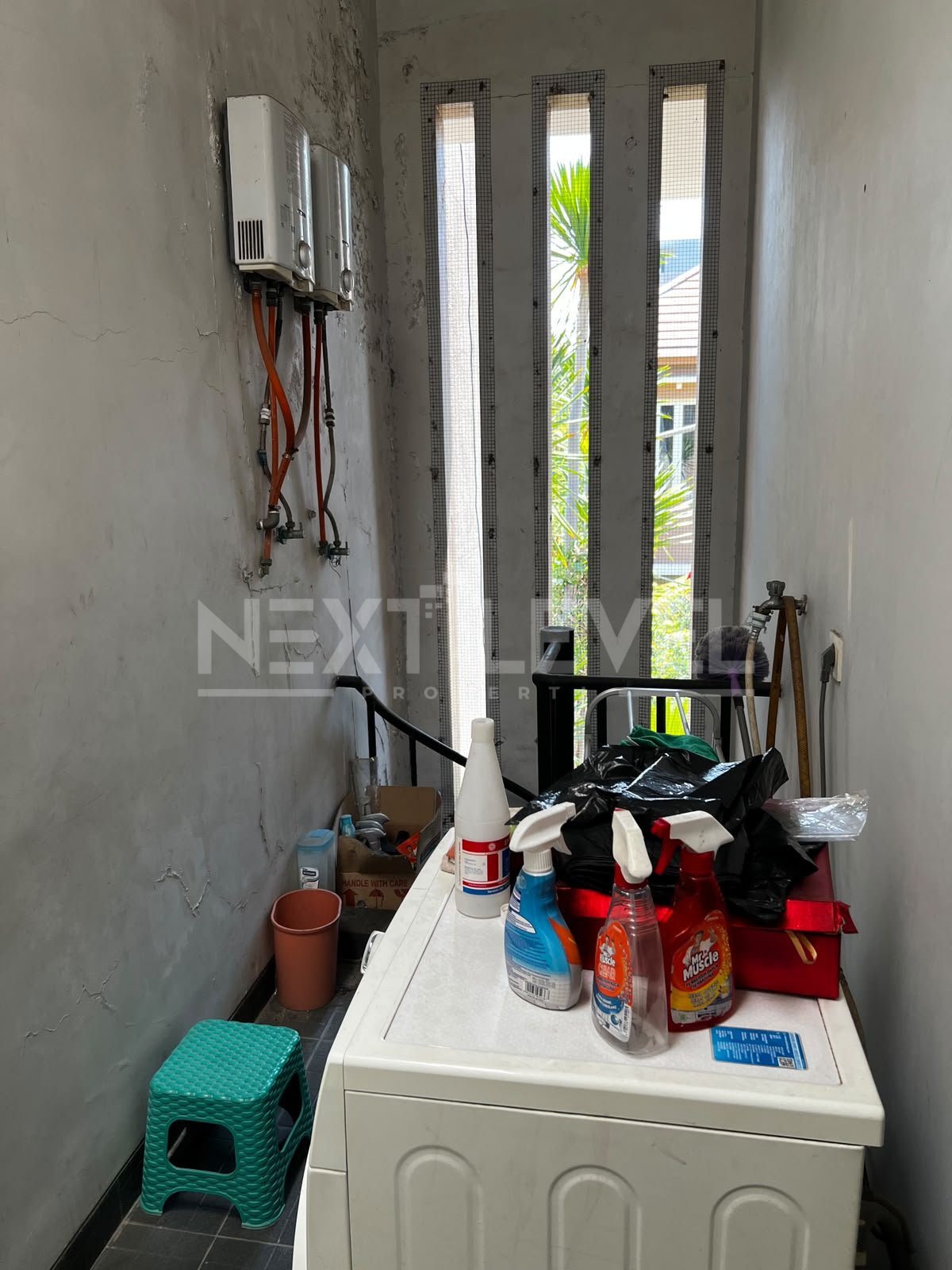 Dijual rumah hook di Eastwood Citraland Surabaya barat