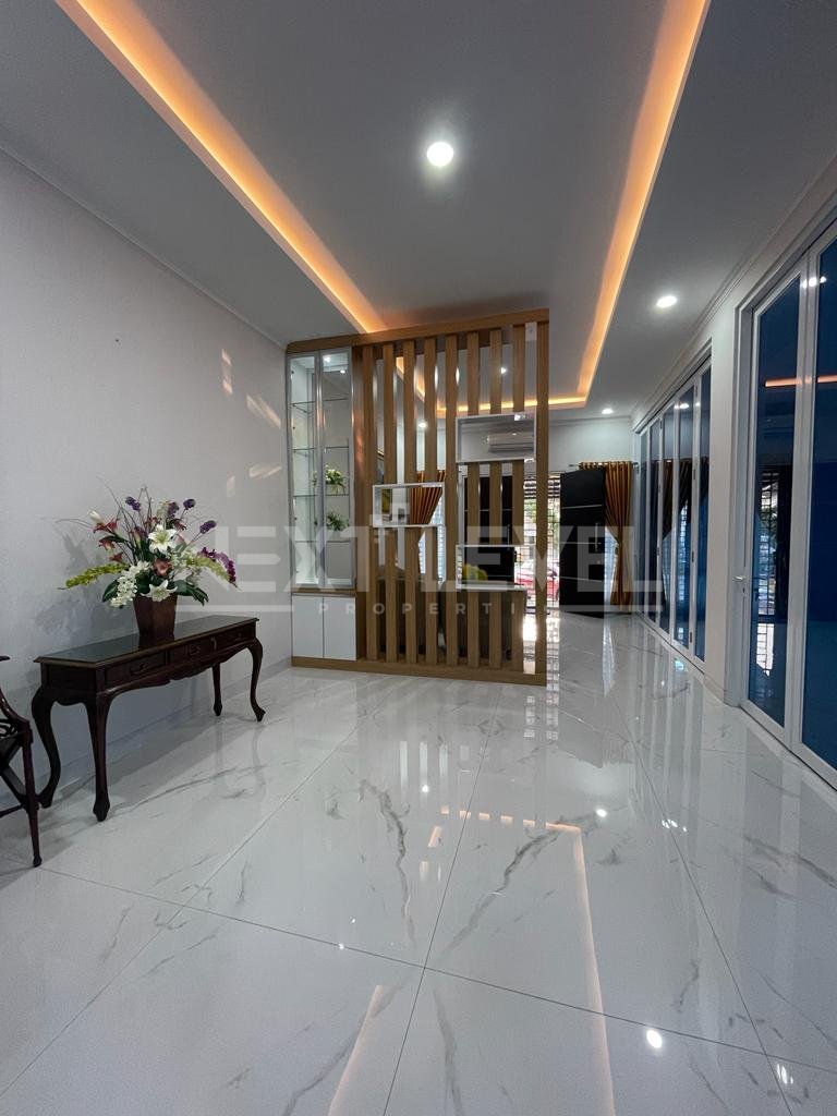Rumah di daerah Beverly, Lippo Cikarang