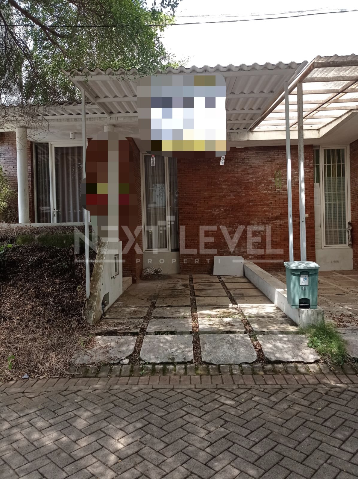 Rumah Furnished Di The OZ, Tidar