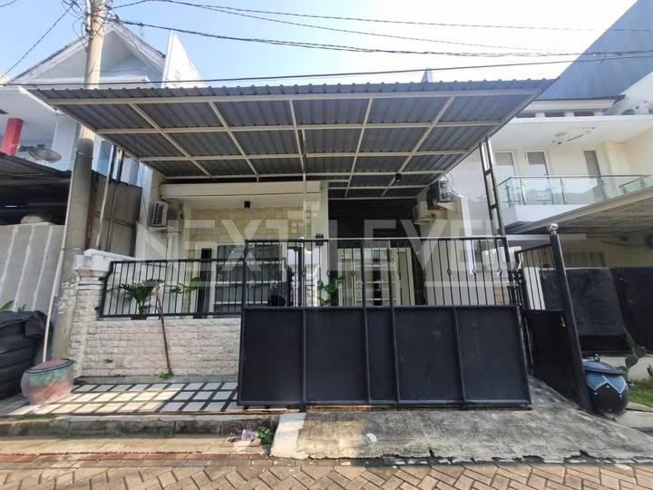 JUAL rumah Pakuwon City, Surabaya