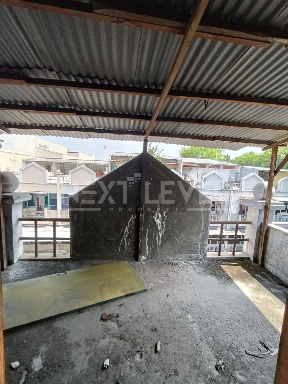 Dijual ruko di pengampon square Surabaya utara
