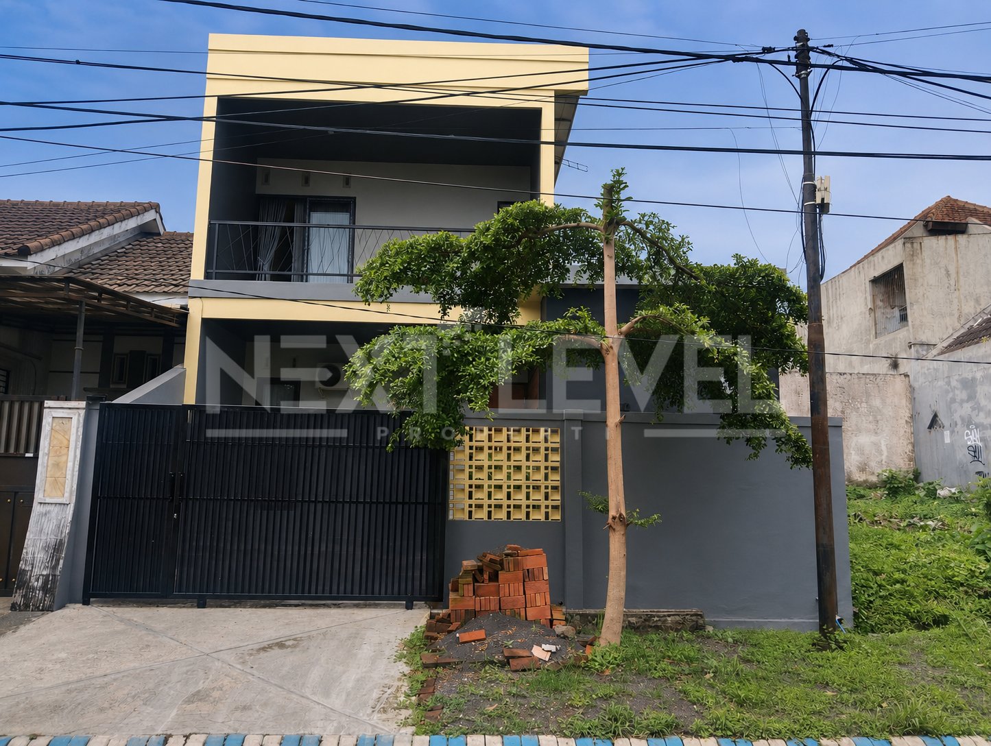 Rumah 2 Lantai di Graha Gardenia Pakis Siap Huni. Dekat dengan Bandar Udara Abdul Rachman Saleh. NLMLG00051