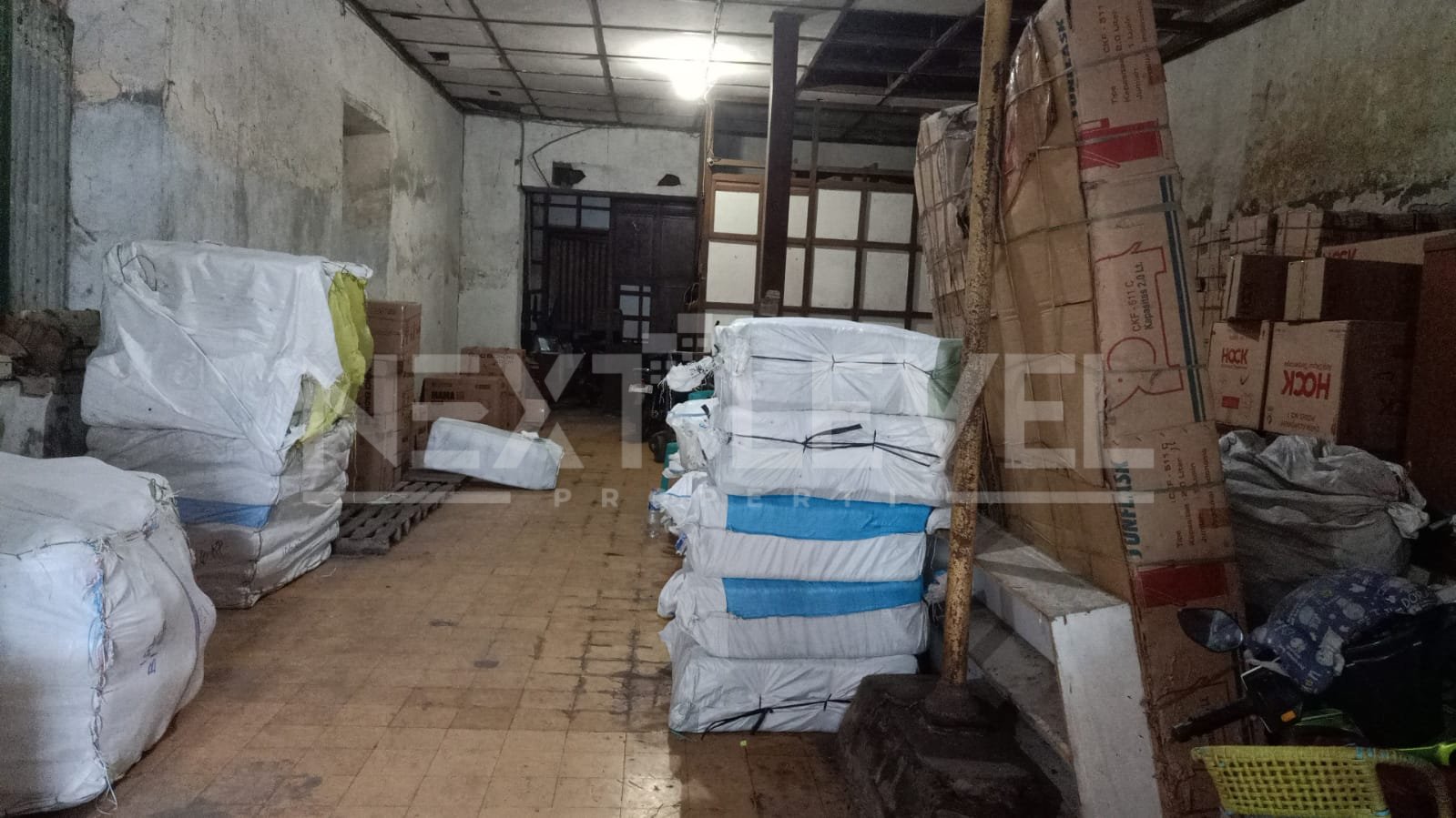 Dijual gudang di Kalimas Surabaya utara