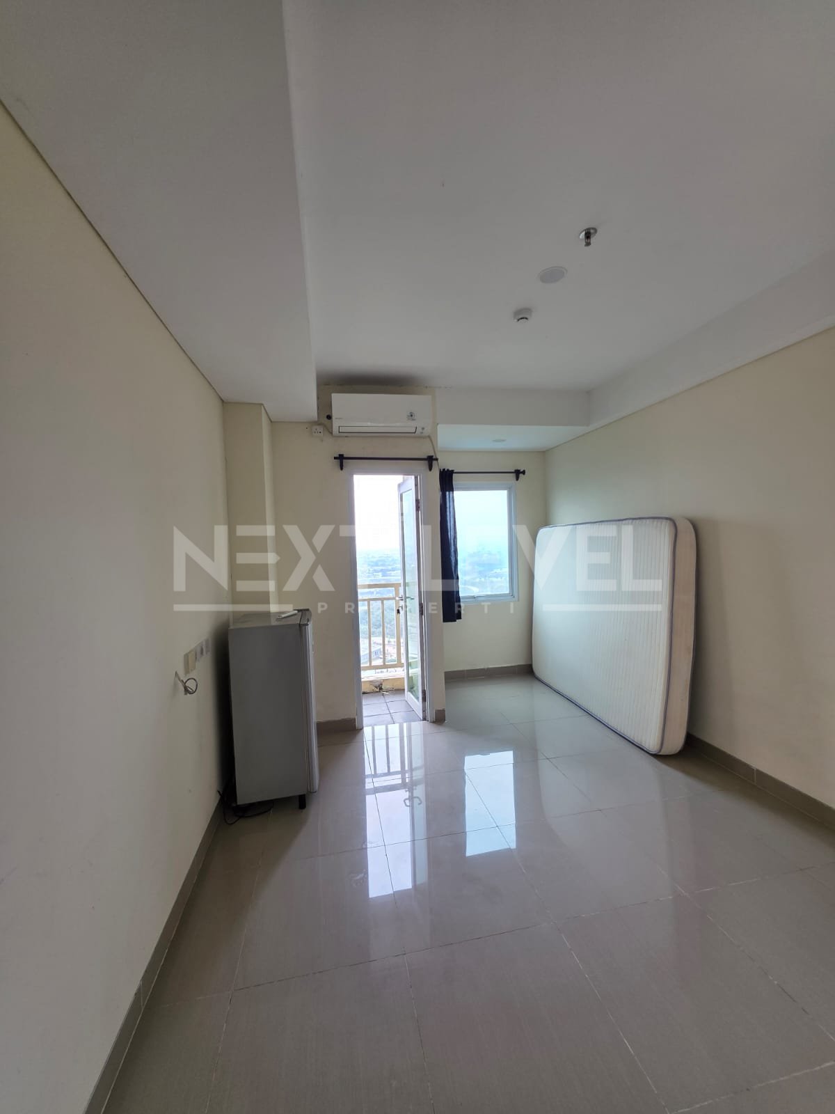 Apartemen B-Residence BSD Tower Rose Studio Kosong