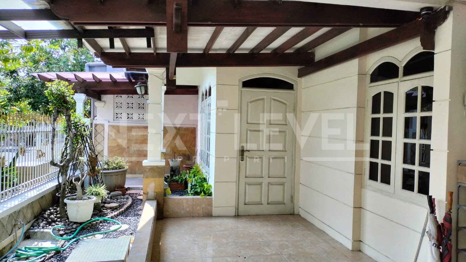 Rumah Wisma Pagesqngan, Surabaya