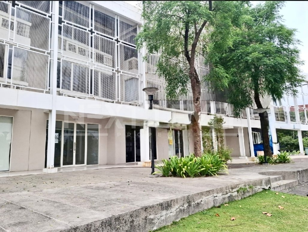 Soho di GRAHA NATURA - SURABAYA BARAT