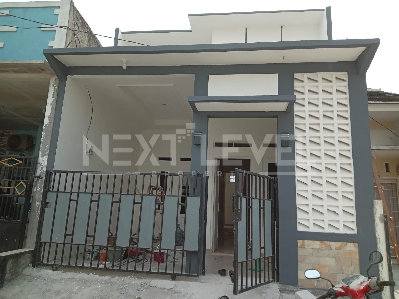 Dijual Cepat rumah villa gading harapan bekasi pintu timur