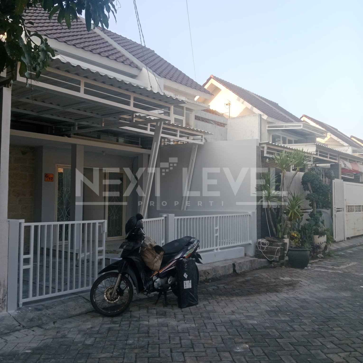 Dijual Murah Rumah Greenlake Wonorejo Full Renov Siap Huni