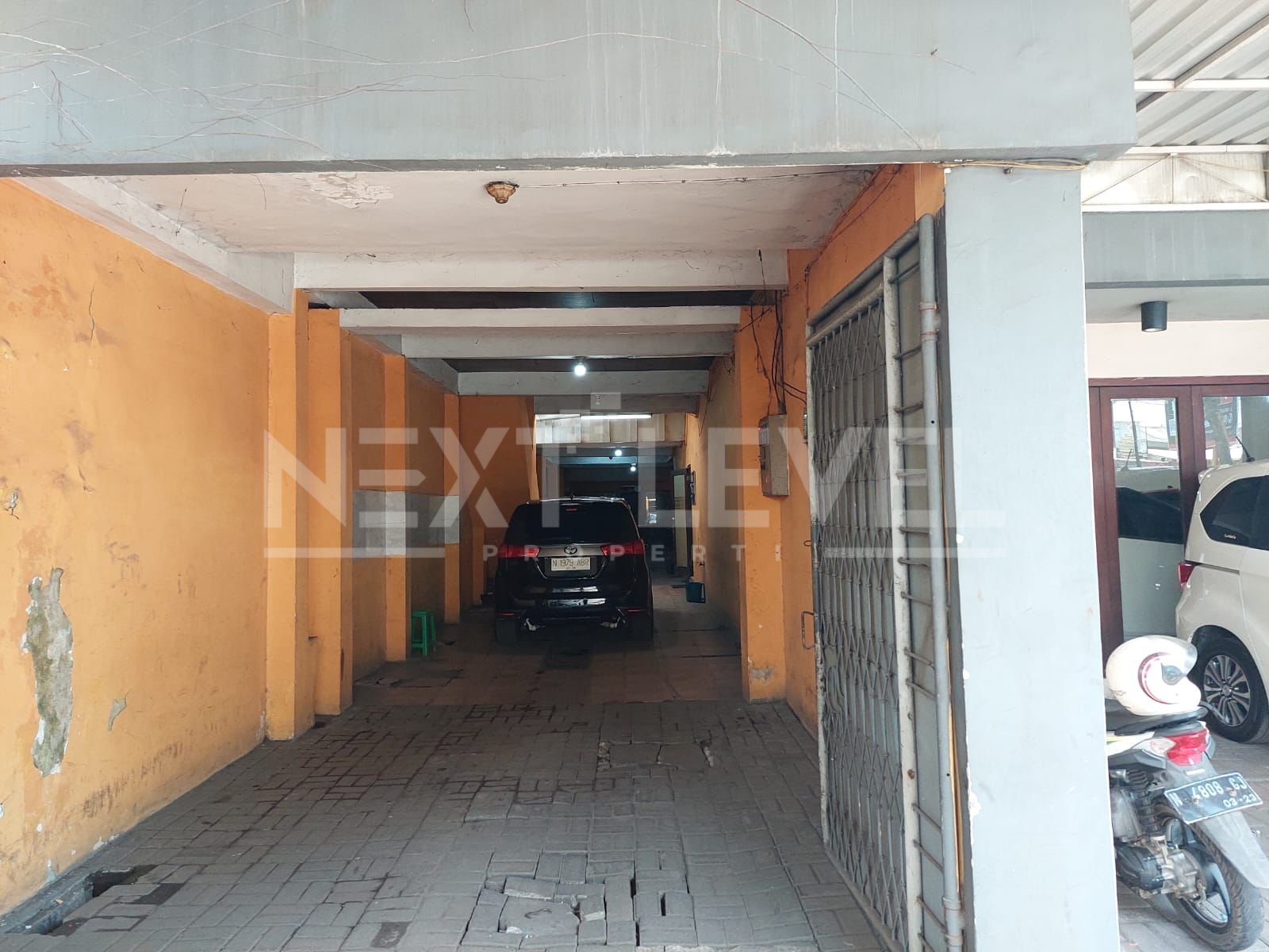 Showroom Strategis di Sunandar Priyo Sudarmo, Malang.MLG00008
