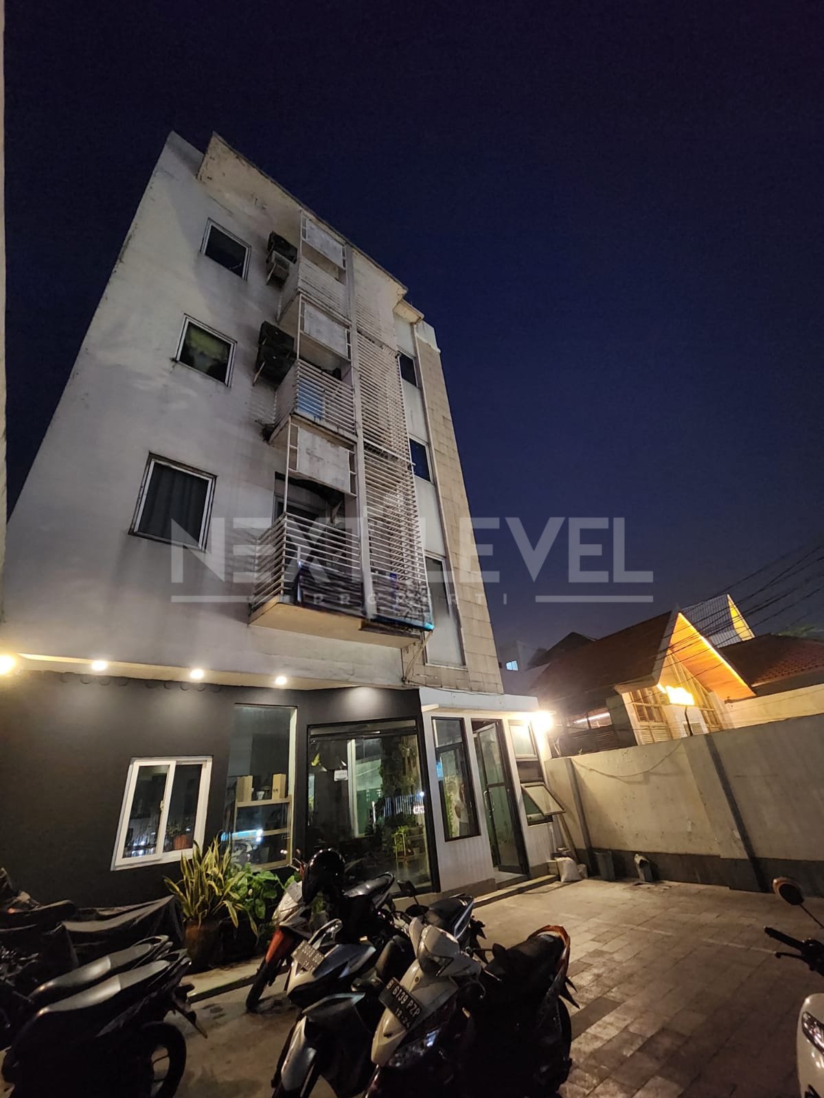 Rumah Kost Kemanggisan Dekat Kampus Binus Jalan Raya