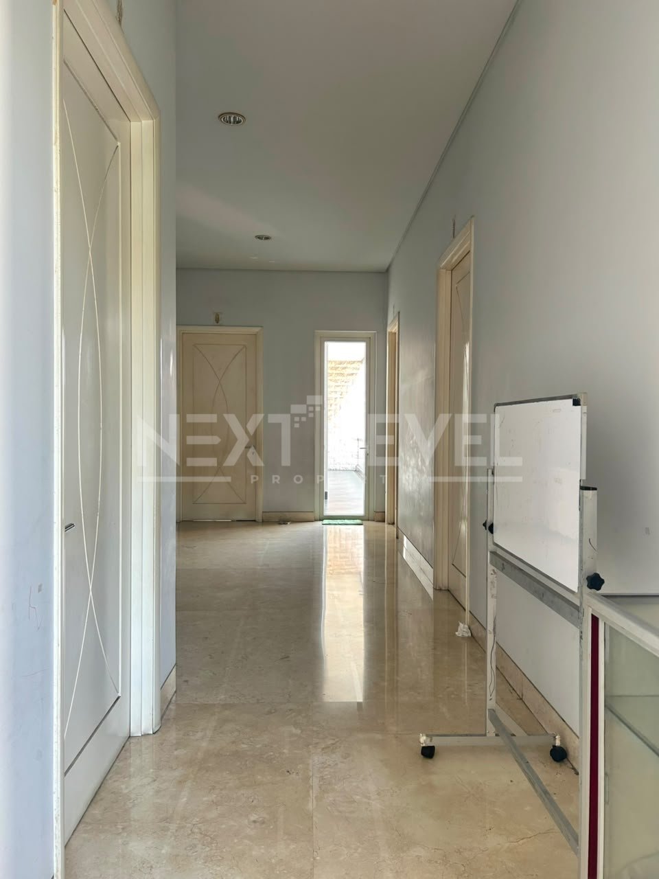 Dijual Rumah Bagus di Graha Family Surabaya barat