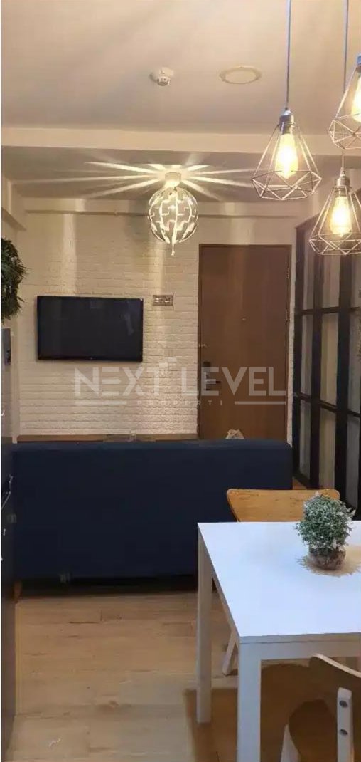 Apartemen Elegan di The Oak Tower