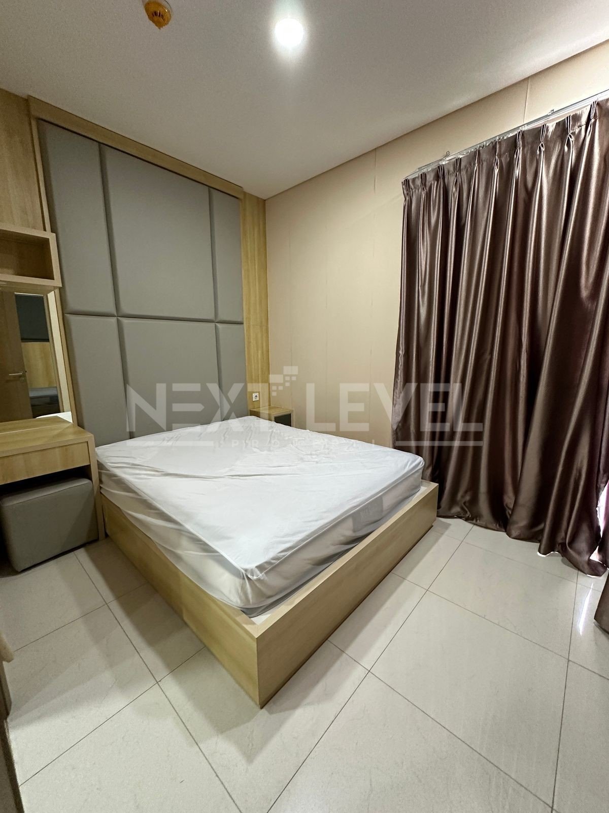 Apartemen Taman Anggrek Residence