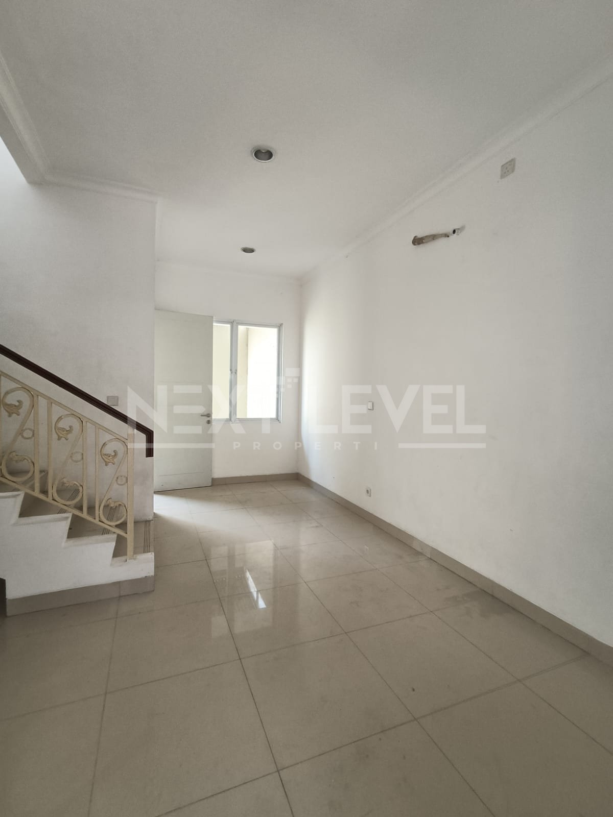 Disewakan rumah di Cluster Thames Jakarta Garden City Jakarta Timur
