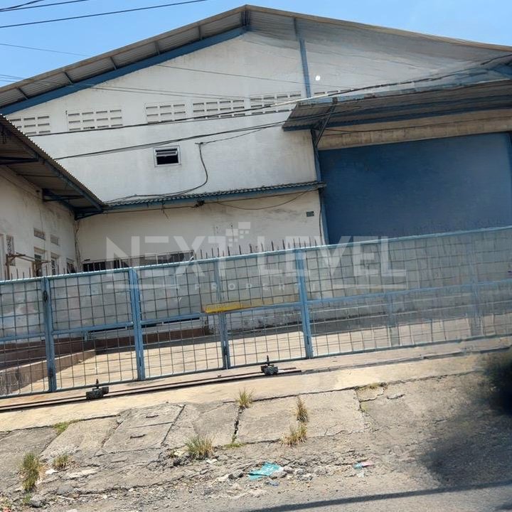 Disewakan Gudang Siap Pakai dengan lokasi strategis di Lidah Wetan, Surabaya Barat