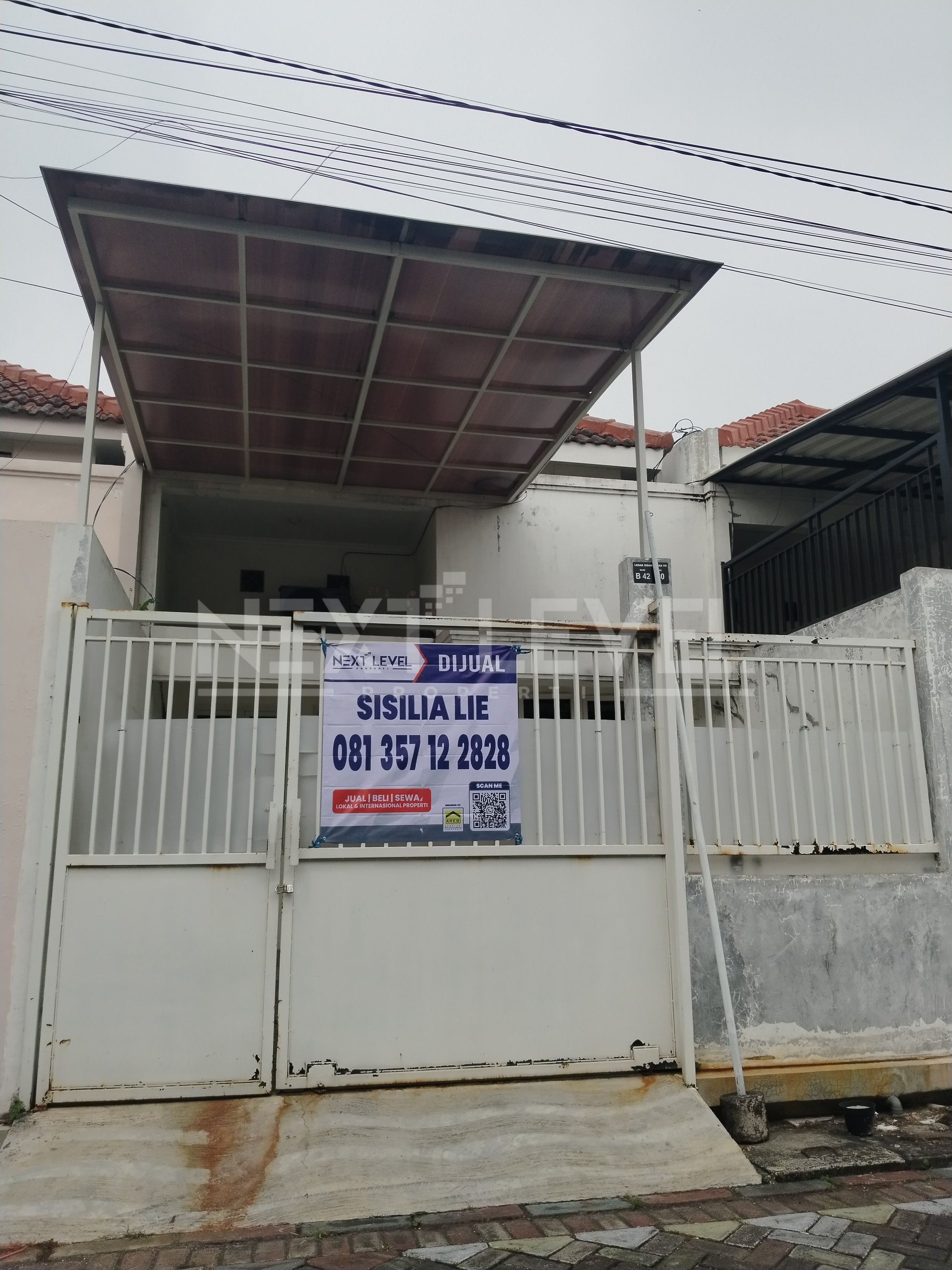 Rumah Surabaya Timur Lebak Indah Utara