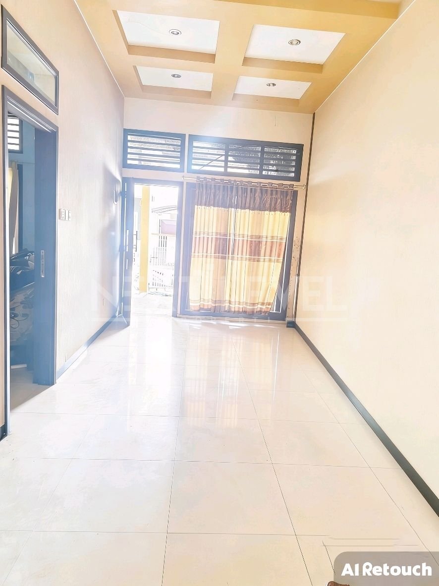 Dijual Rumah Babatan Pratama Wiyung Minimalis Strategis Siap Huni