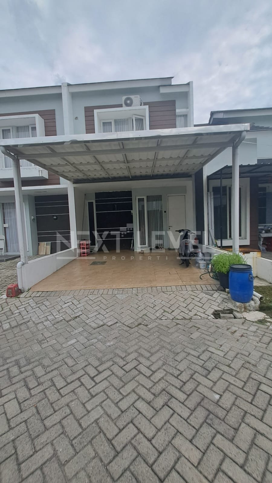 BU Jual Rumah 2 lantai Jade Hamlet