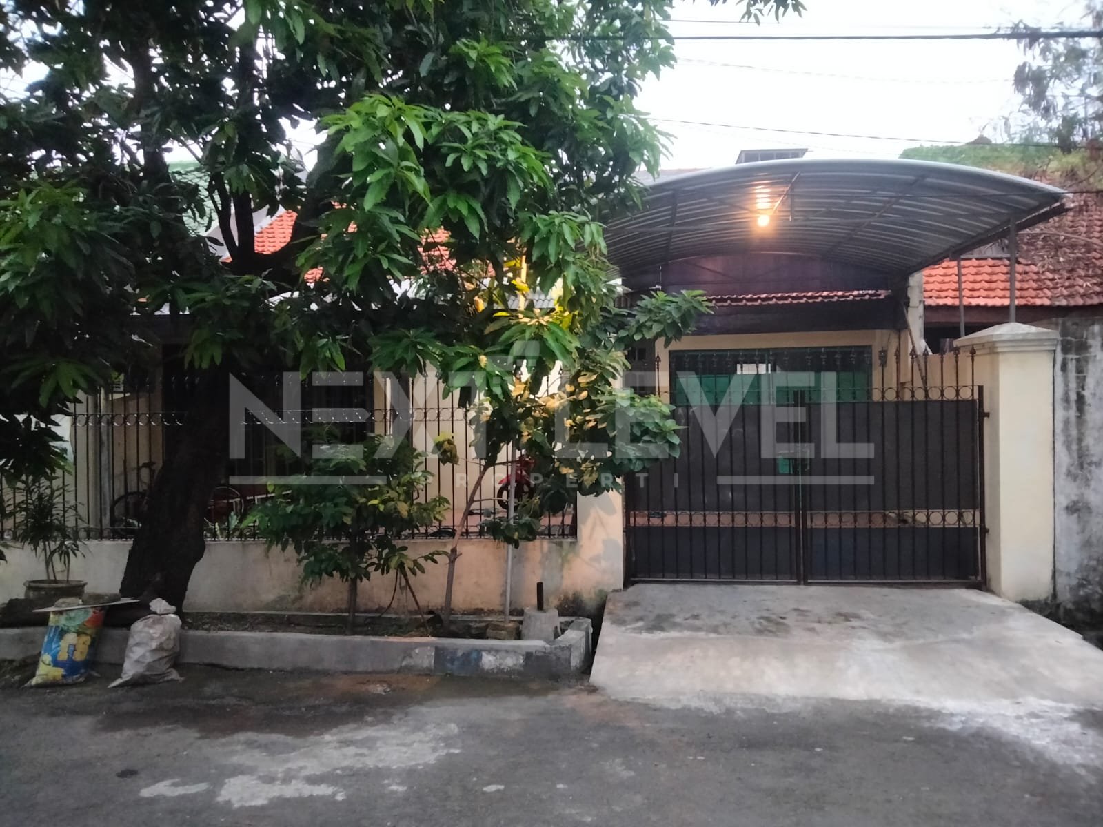 Dijual Rumah Rungkut Surabaya