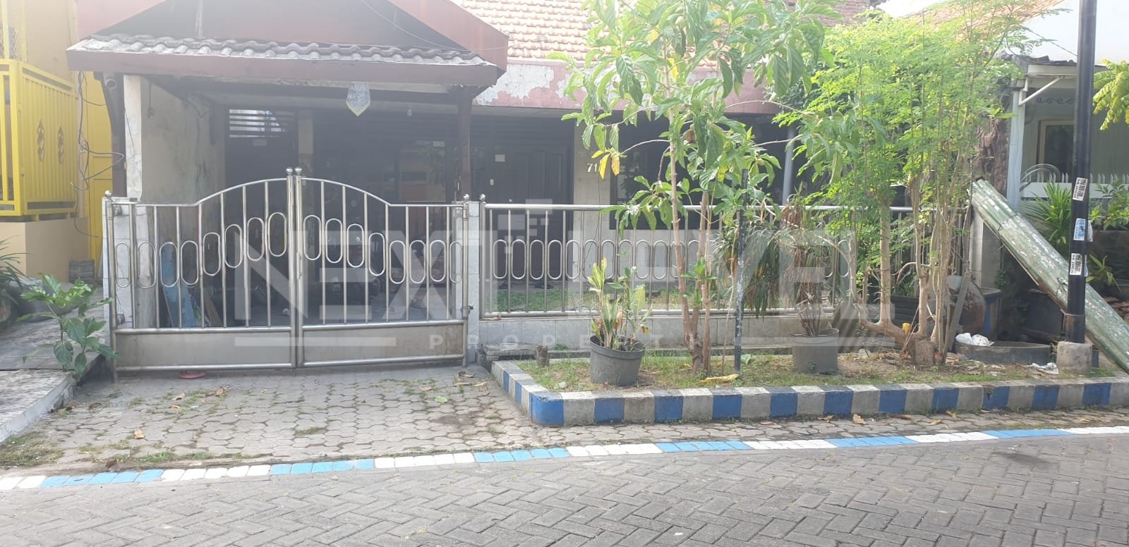 DIJUAL Rumah Barata Jaya strategis & dekat akses jalan besar