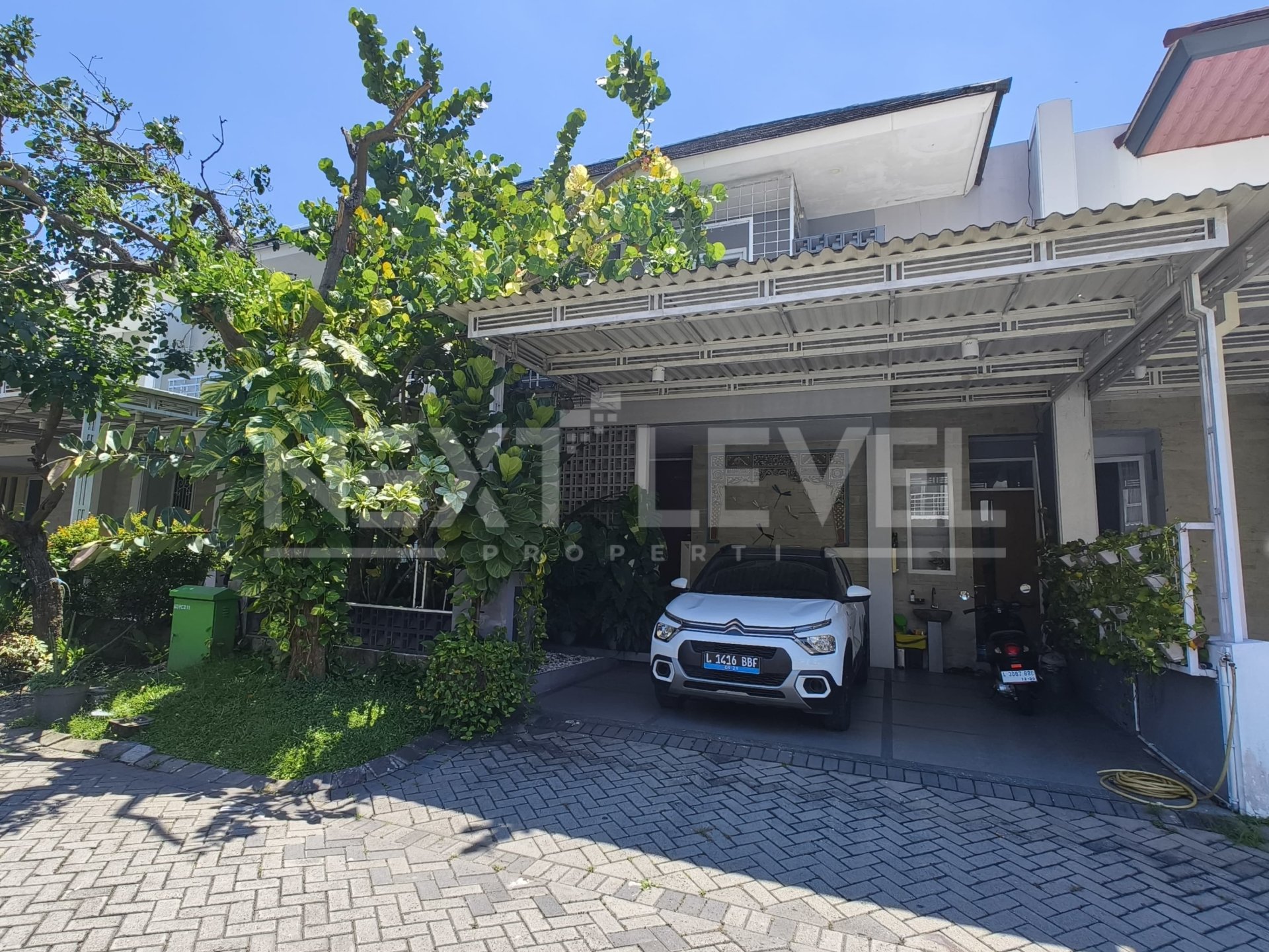 DIJUAL RUMAH ROYAL RESIDENCE MINIMALIS SIAP HUNI