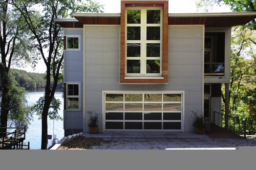 Automatic Garage Door Opener: Convenience at the Push of a Button