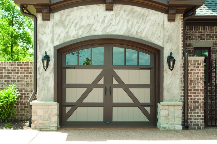 Signature® Carriage House