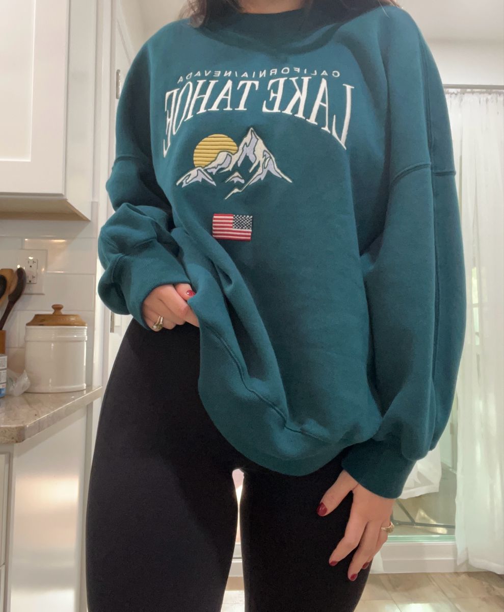 Over Sized Crewneck Outfit, Graphic  &hellip;