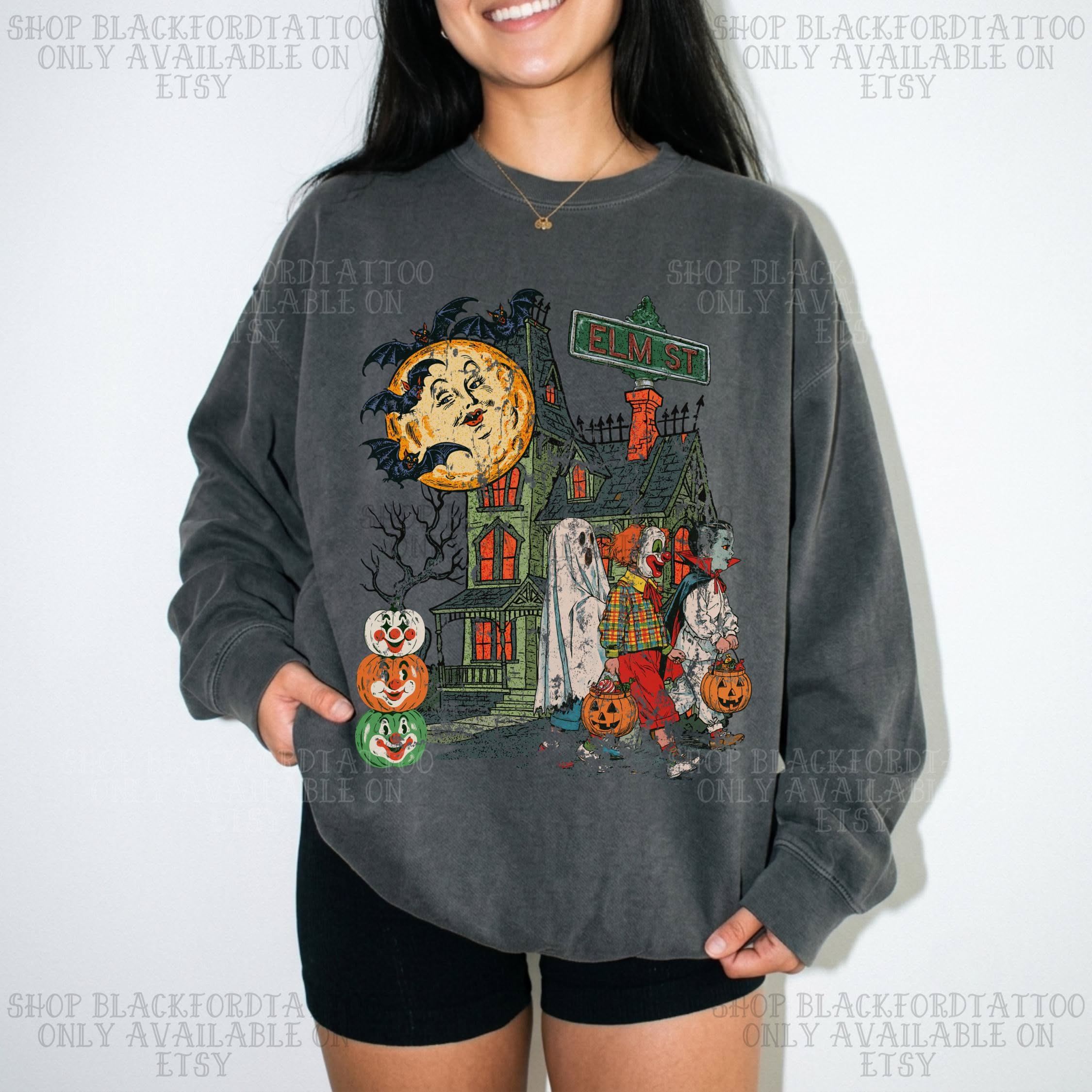 Retro Halloween Sweatshirt Comfort C …