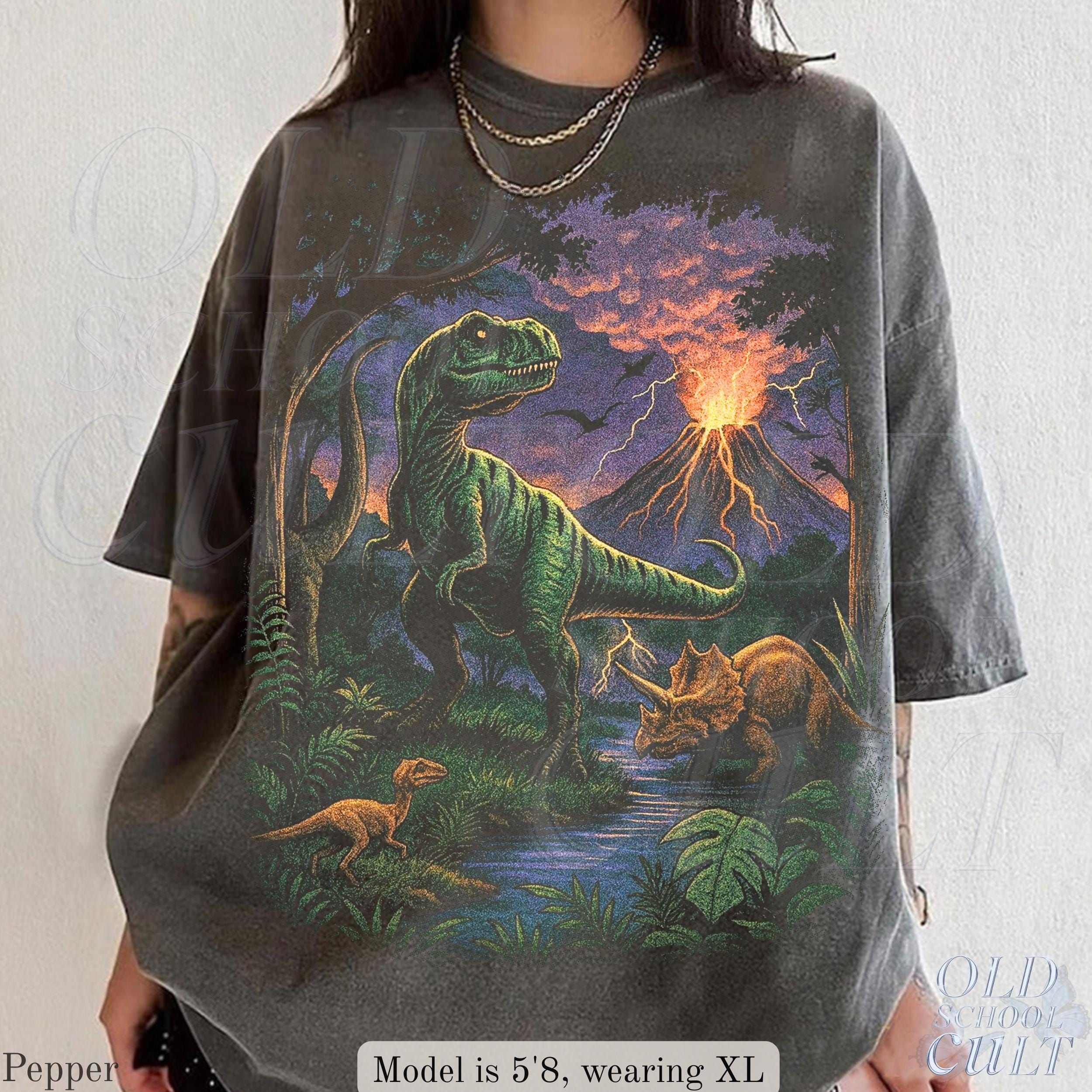 Vintage Jurassic Dinosaur 90s Graphi …