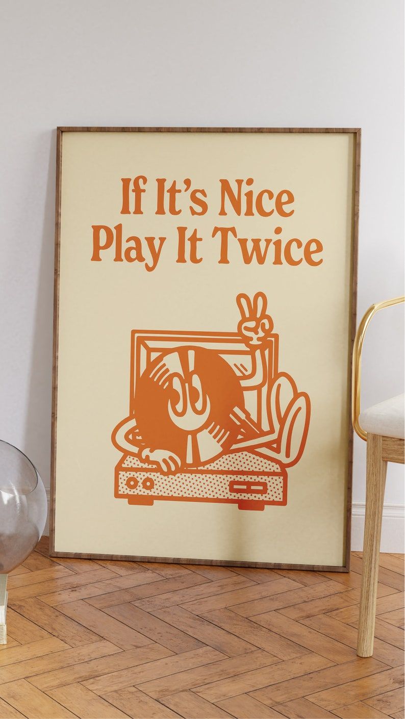 Retro Vinyl Record Player Print, Pla …