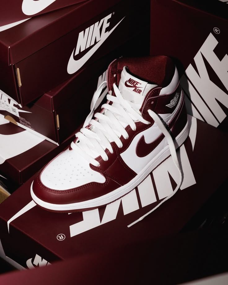 Air Jordan High, Nike Jordans 1, Nik …