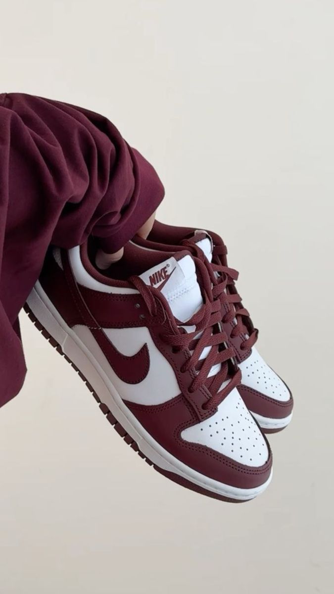 Jordan Vino, Nike Dunk Woman, Nike D …