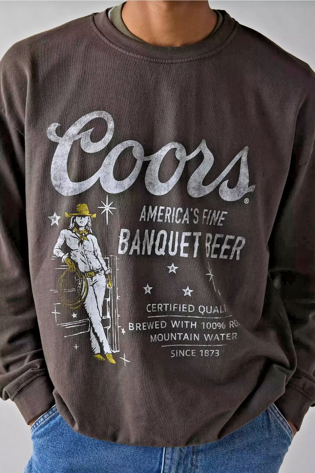 – Uo – Coors Banquet Bee …