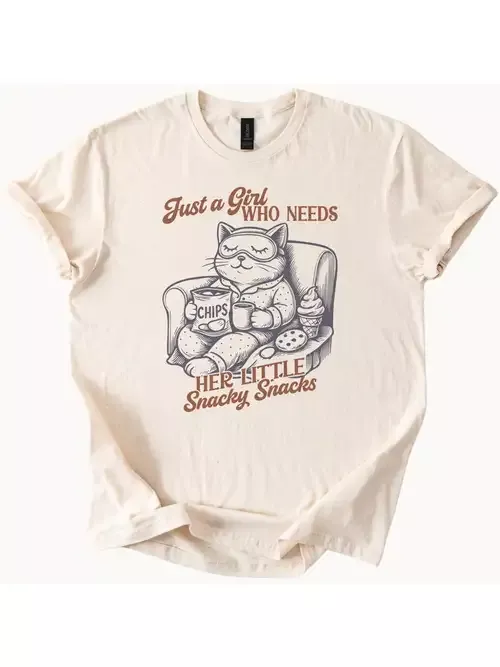 Just a Girl Who Needs Snacks Cat T-S …