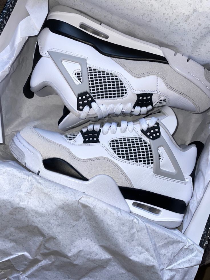 Military Fours, Jordan Retro 4 Black …