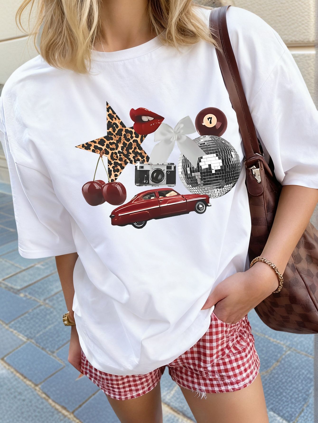 Women’s Vintage Car Themed Rou …