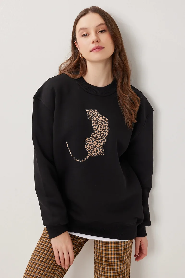 Aesthetic wardrobe find: Women’s L …