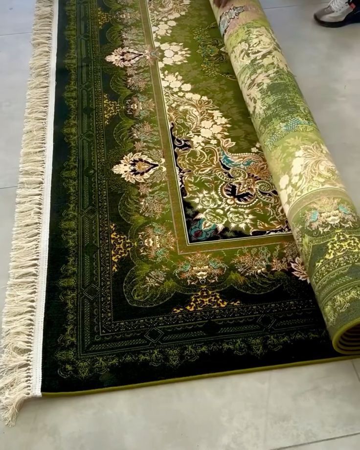 Large Area Rug for Living Room or Bedroom